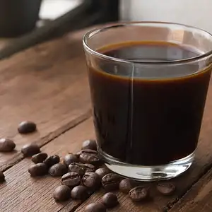 Kaloryczność kawy - ile kalorii ma kawa z mlekiem i dodatkam