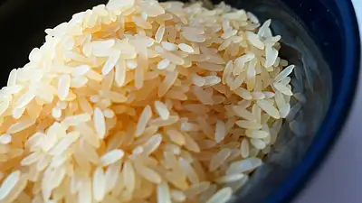 Ile kalorii ma ryż? Biały, brązowy i basmati kalorie
